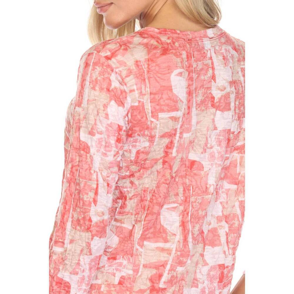 NEW CARINE 3/4 length sleeves v-neck top in coral mosaic - Picture 5 of 7